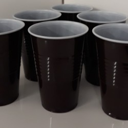 Plastic cup Vending brown/white 9oz cups plastic (2000)